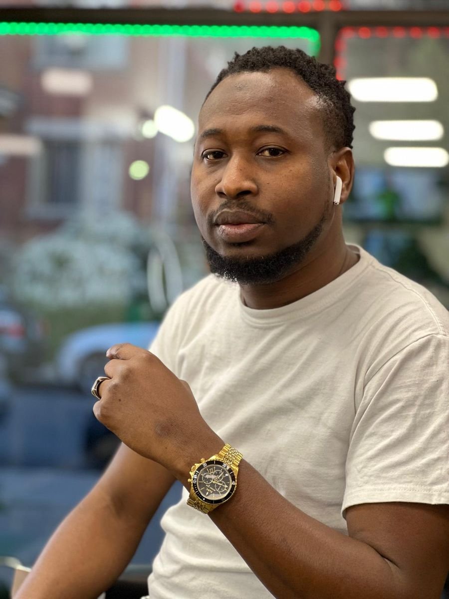 Zakari Abdul Rahman, barber and owner of salondecoiffuredezack